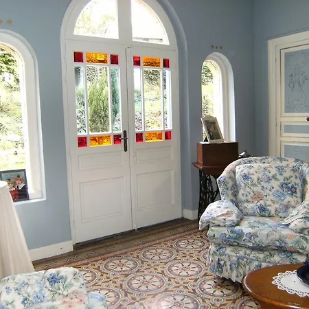 Le Relais Du Mont Chauve Frühstückspension