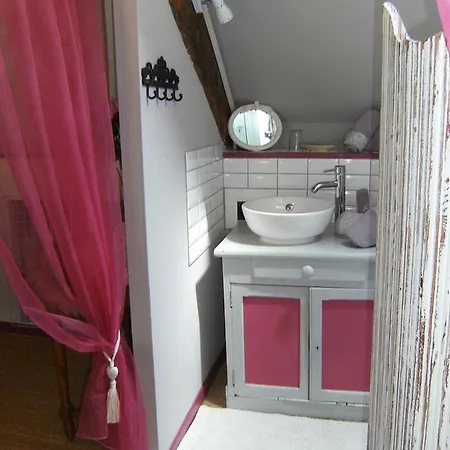 Le Relais Du Mont Chauve *